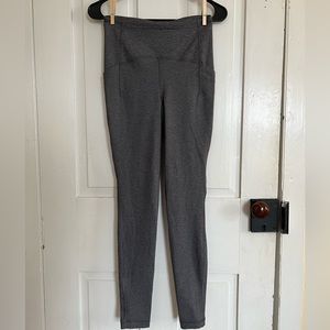 Lululemon (Swift Speed High-Rise tight??) Size 6 leggings